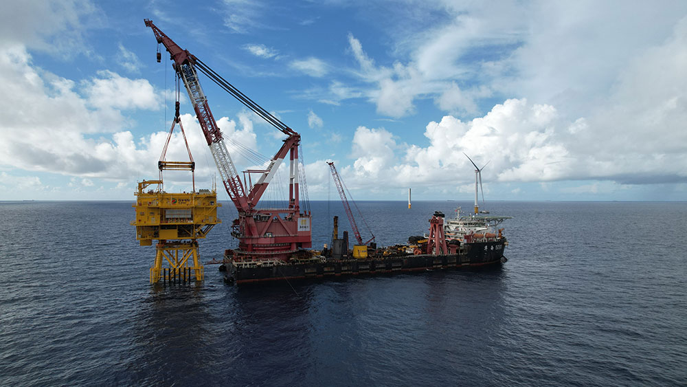 國家電投揭陽神泉二350MW海上風電項目增容項目海上升壓站圓滿完成吊裝 國家電投揭陽神泉二350MW海上風電項目增容項目海上升壓站圓滿完成吊裝