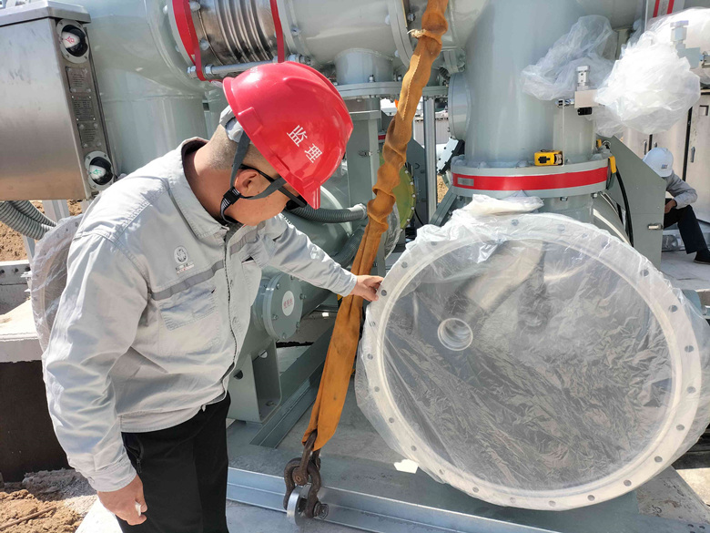 津輝儲(chǔ)能220kV升壓電站成功帶電運(yùn)行 津輝儲(chǔ)能220kV升壓電站成功帶電運(yùn)行